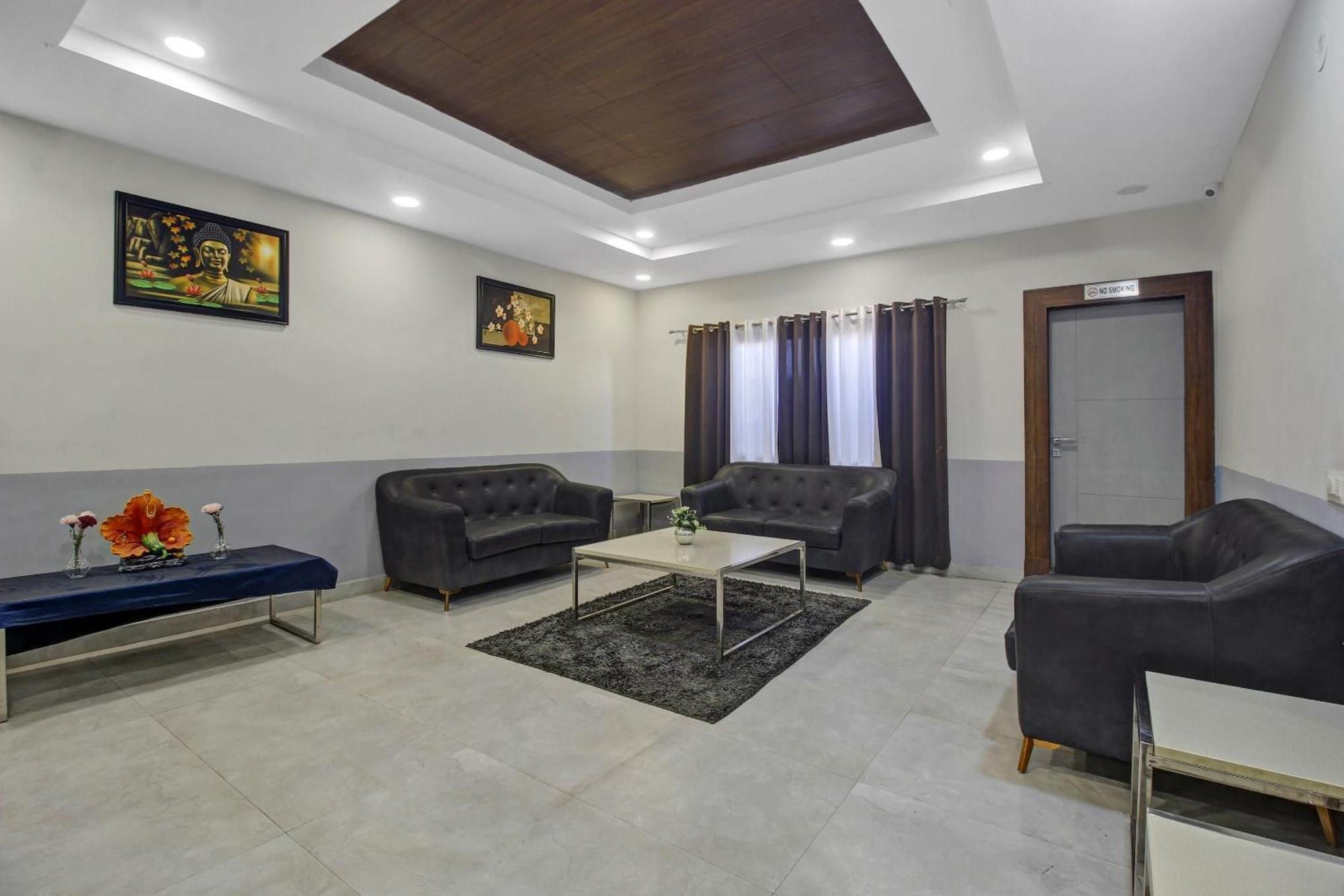 Collection O Hotel Swagath Pride Mancherāl المظهر الخارجي الصورة